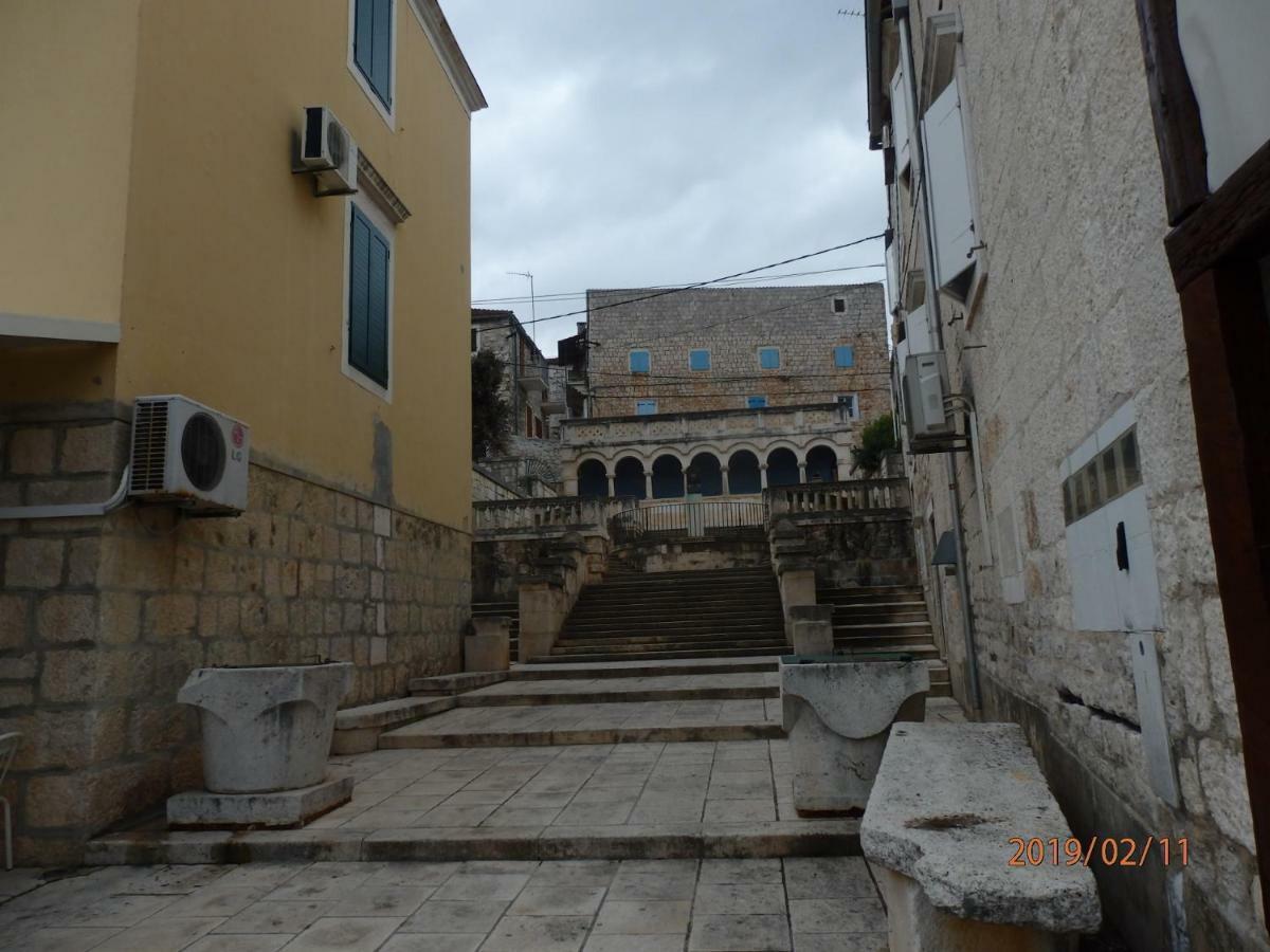 Apartman M&M Milna  Dış mekan fotoğraf